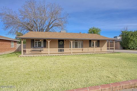 3740 E Piccadilly Rd, Phoenix, AZ 85018 photo 1