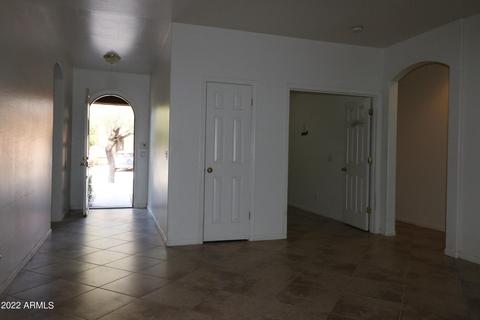 7049 S Golfside Ln, Phoenix, AZ 85042 photo 14