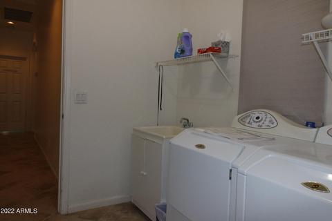 7049 S Golfside Ln, Phoenix, AZ 85042 photo 13