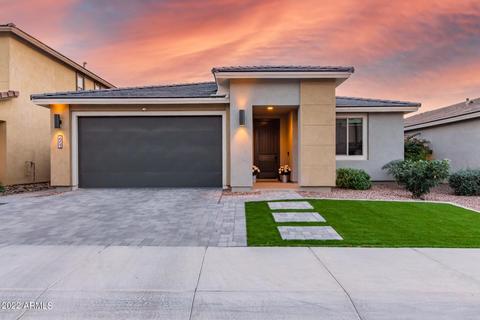 2953 E Sands Dr, Phoenix, AZ 85050 photo 2