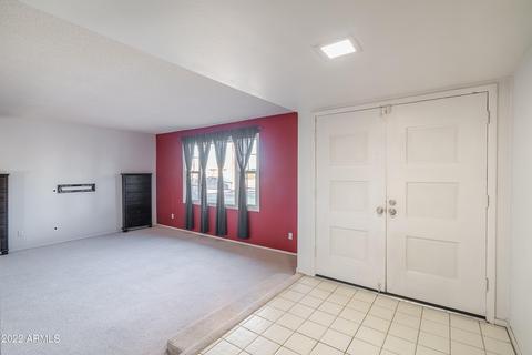 703 E Bendix Dr, Tempe, AZ 85283 photo 4