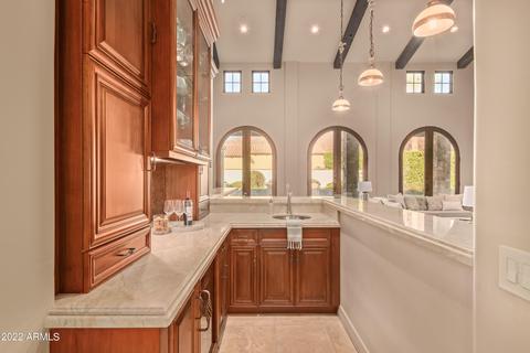 4610 N Borgatello Ln, Phoenix, AZ 85018 photo 14