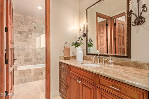 4610 N Borgatello Ln, Phoenix, AZ 85018 photo 43