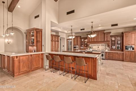 4610 N Borgatello Ln, Phoenix, AZ 85018 photo 13