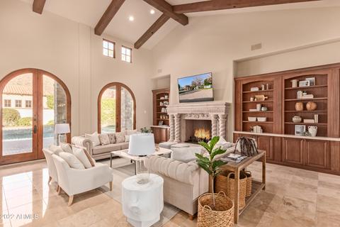 4610 N Borgatello Ln, Phoenix, AZ 85018 photo 9
