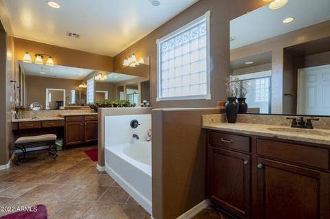 3488 E Comstock Dr, Gilbert, AZ 85296 photo 40
