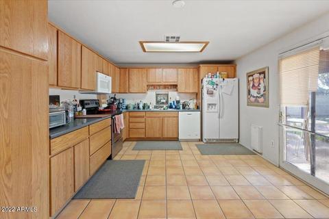 3925 E Andorra Dr, Phoenix, AZ 85032 photo 11