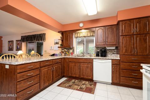 8319 E Lakeview Ave, Mesa, AZ 85209 photo 9