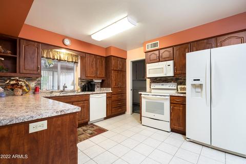 8319 E Lakeview Ave, Mesa, AZ 85209 photo 8