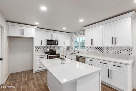 2913 E Fairmont Ave, Phoenix, AZ 85016 photo 4