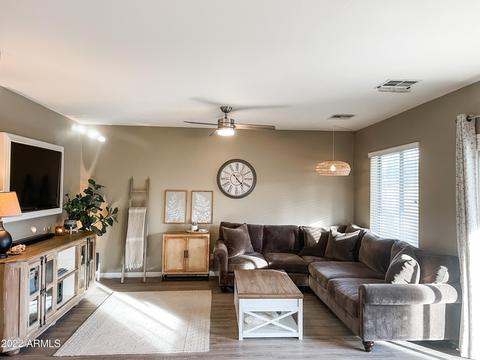 1451 E Azalea Dr E, Gilbert, AZ 85298 photo 2