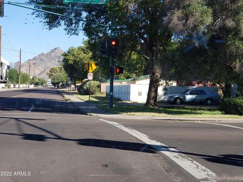 2802 E Campbell Ave, Phoenix, AZ 85016 photo 6