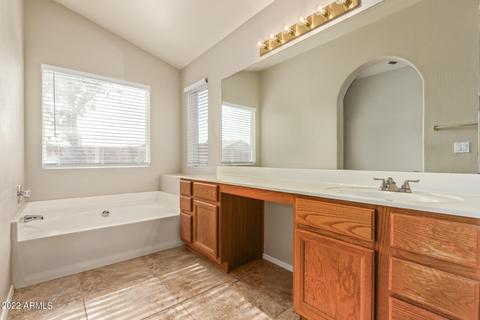 915 E Mohawk Dr, Phoenix, AZ 85024 photo 17
