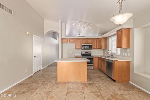 915 E Mohawk Dr, Phoenix, AZ 85024 photo 11