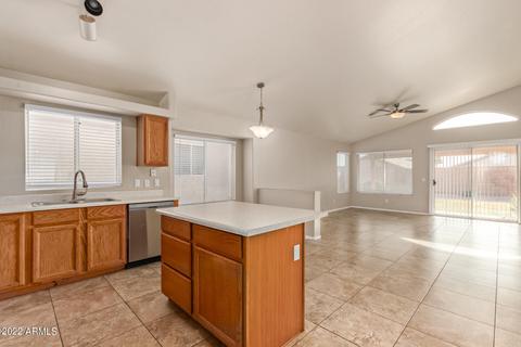 915 E Mohawk Dr, Phoenix, AZ 85024 photo 13