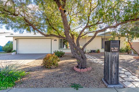 3301 E Helena Dr, Phoenix, AZ 85032 photo 1