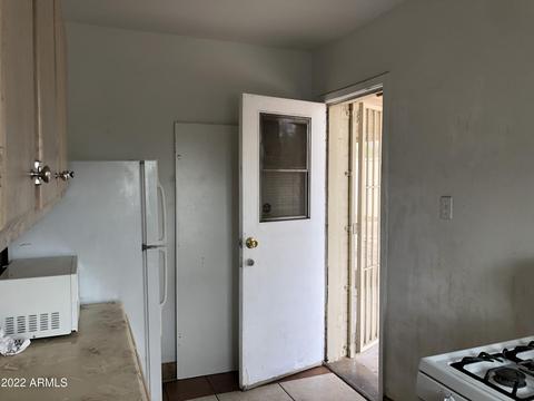 2044 E Yale St, Phoenix, AZ 85006 photo 11