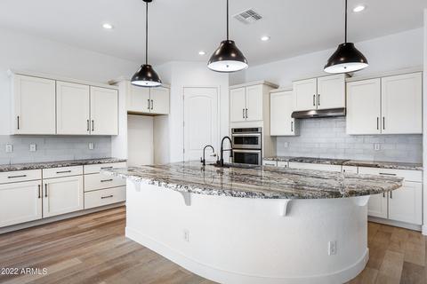 3451 E Orleans Dr, Gilbert, AZ 85298 photo 9