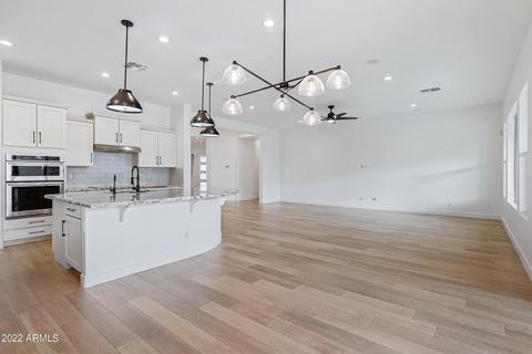 3451 E Orleans Dr, Gilbert, AZ 85298 photo 5