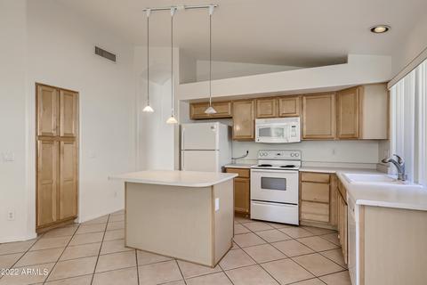 2235 E Robin Ln, Phoenix, AZ 85024 photo 11