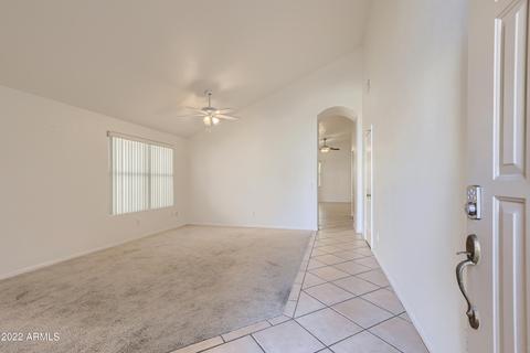 2235 E Robin Ln, Phoenix, AZ 85024 photo 4