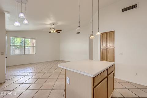 2235 E Robin Ln, Phoenix, AZ 85024 photo 8