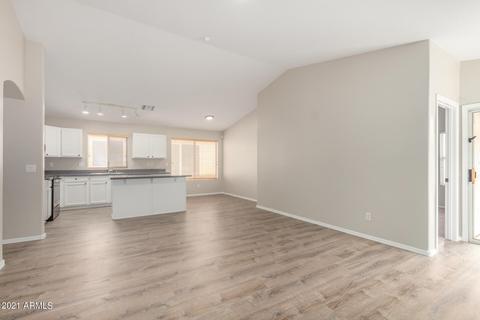 4531 E Glenhaven Dr, Phoenix, AZ 85048 photo 4