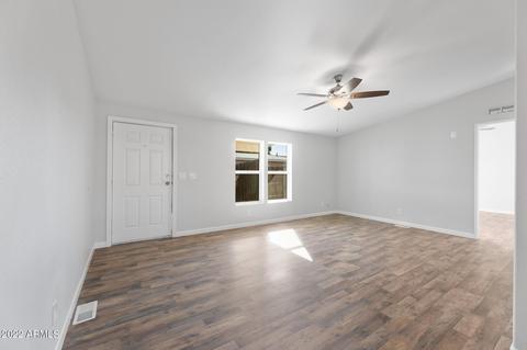 18042 N 3rd St, Phoenix, AZ 85022 photo 5
