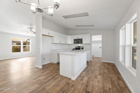 18042 N 3rd St, Phoenix, AZ 85022 photo 7