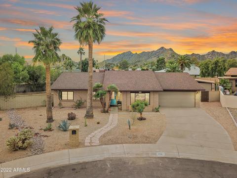2607 E Becker Ln, Phoenix, AZ 85028 photo 1