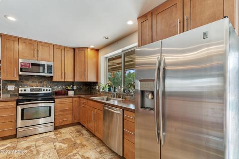 2607 E Becker Ln, Phoenix, AZ 85028 photo 7