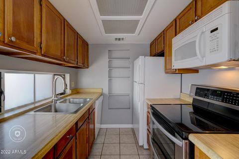 1449 E Highland Ave #23, Phoenix, AZ 85014 photo 4