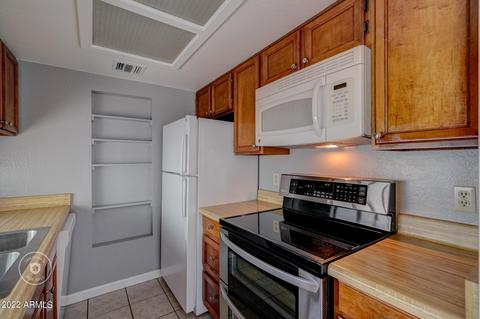 1449 E Highland Ave #23, Phoenix, AZ 85014 photo 9