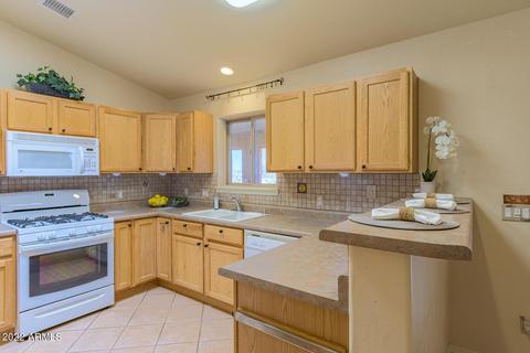 8176 E Bloomfield Rd, Hereford, AZ 85615 photo 9