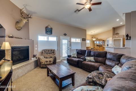 10180 E Windtalker Rd, Hereford, AZ 85615 photo 2