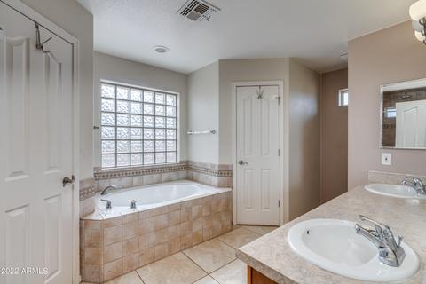 10180 E Windtalker Rd, Hereford, AZ 85615 photo 28