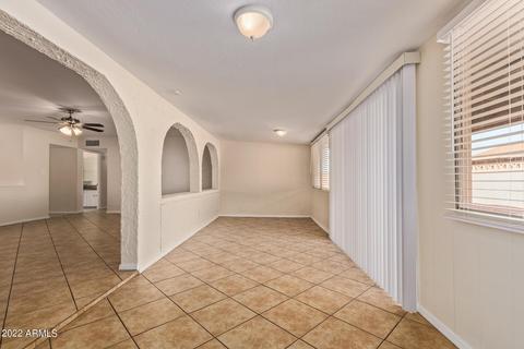 8016 W Earll Dr, Phoenix, AZ 85033 photo 14