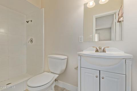 8016 W Earll Dr, Phoenix, AZ 85033 photo 23