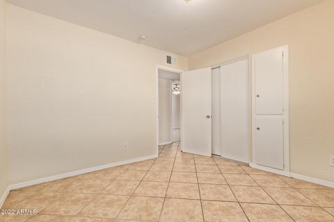 8016 W Earll Dr, Phoenix, AZ 85033 photo 16