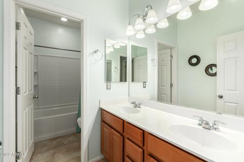 890 E Drexel Dr, Gilbert, AZ 85297 photo 18