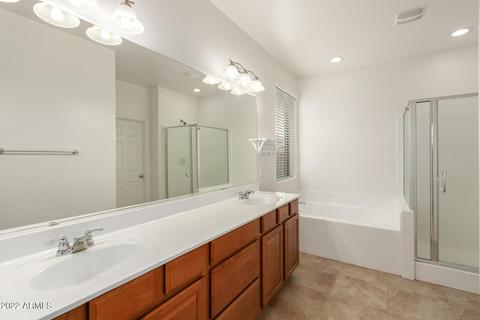 890 E Drexel Dr, Gilbert, AZ 85297 photo 12