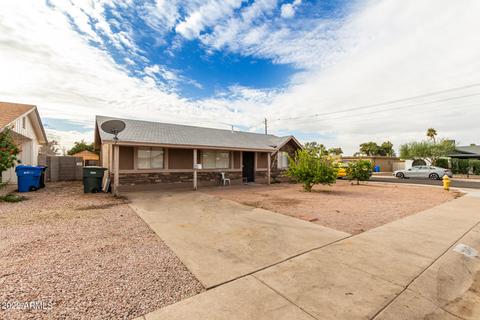 2047 W Windrose Dr, Phoenix, AZ 85029 photo 2