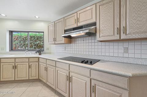 4048 E Paradise Dr, Phoenix, AZ 85028 photo 7