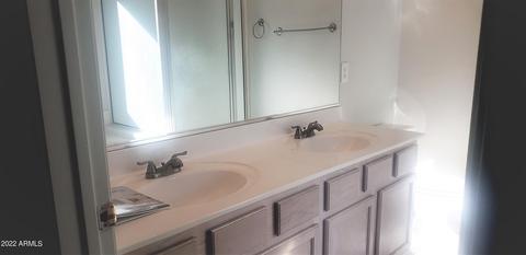 3343 E Hononegh Dr, Phoenix, AZ 85050 photo 9