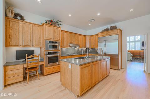 7043 N 2nd Ave, Phoenix, AZ 85021 photo 4
