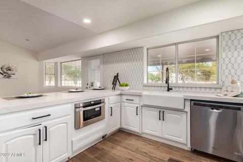 2602 E Vaughn Ave, Gilbert, AZ 85234 photo 5
