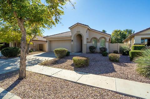 3967 E Blue Sage Ct, Gilbert, AZ 85297 photo 3