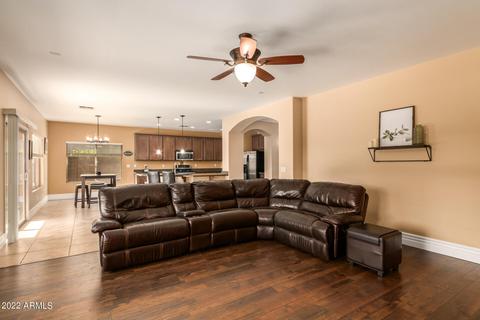 2771 E Crescent Way, Gilbert, AZ 85298 photo 9