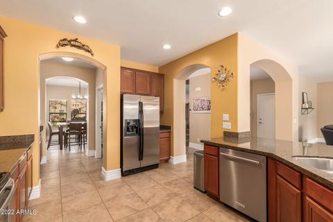 2771 E Crescent Way, Gilbert, AZ 85298 photo 17