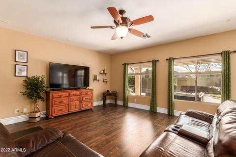 2771 E Crescent Way, Gilbert, AZ 85298 photo 11